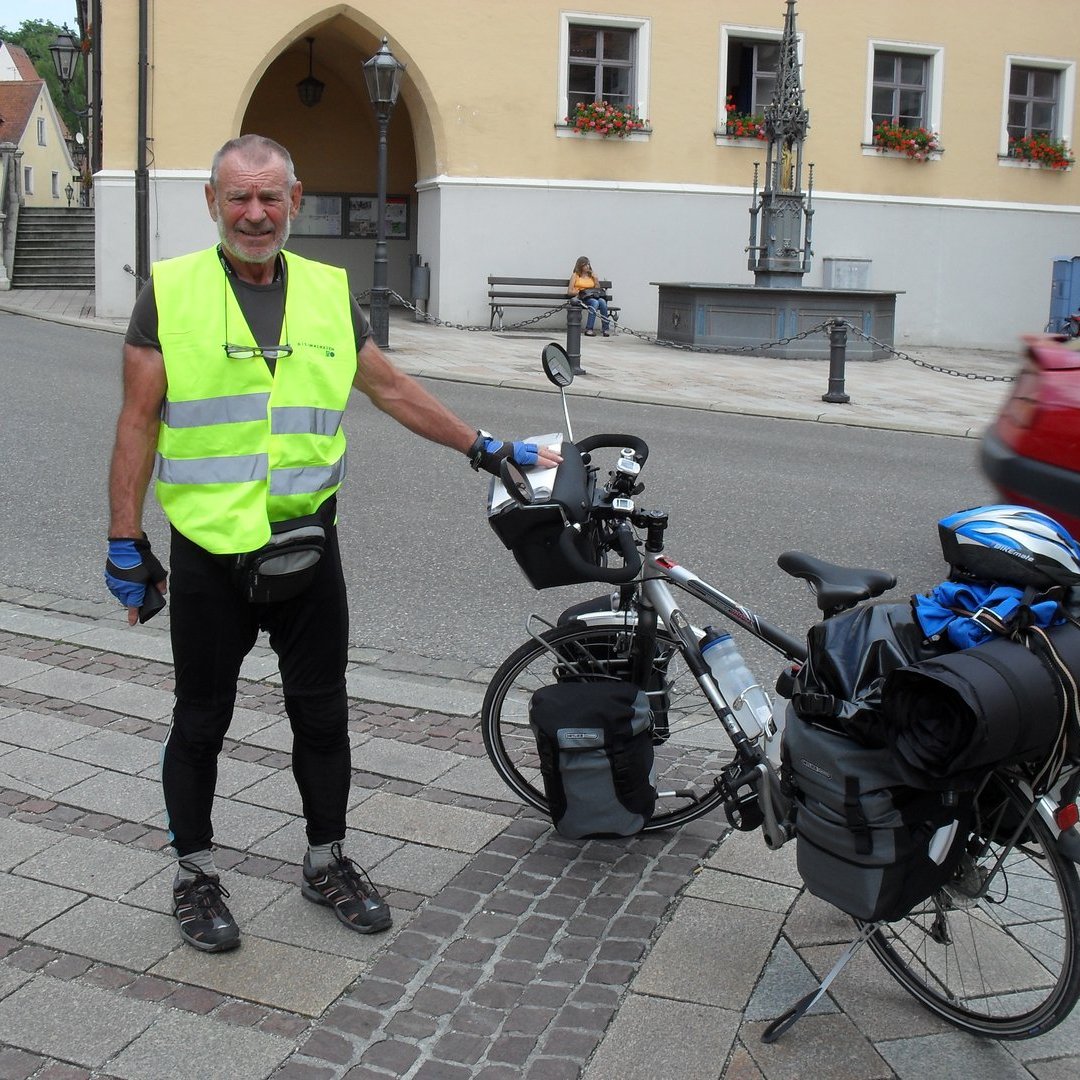 Helmut Schuller unterwegs mit seinem Rad.