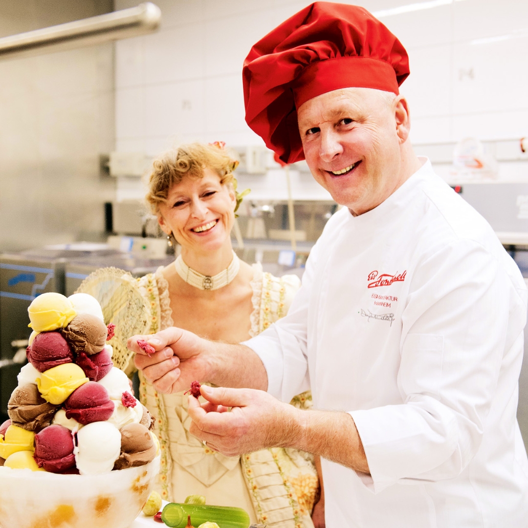 Eis-Künstler bei der Arbeit